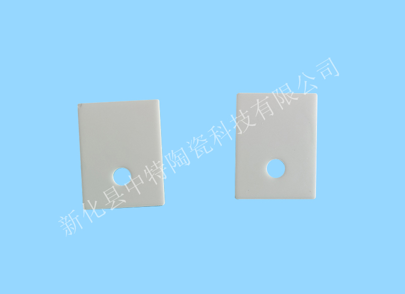 氧(yang)化(hua)鋁基片(pian)-3-03